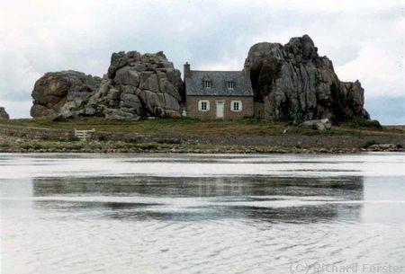 Maison de Plougrescant